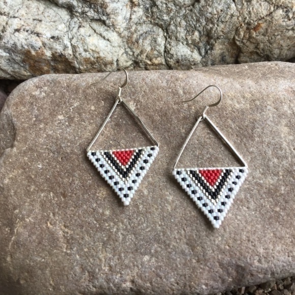 Red and Silver Triangle Beaded Earrings, New, Handmade by Me - Picture 3 of 5